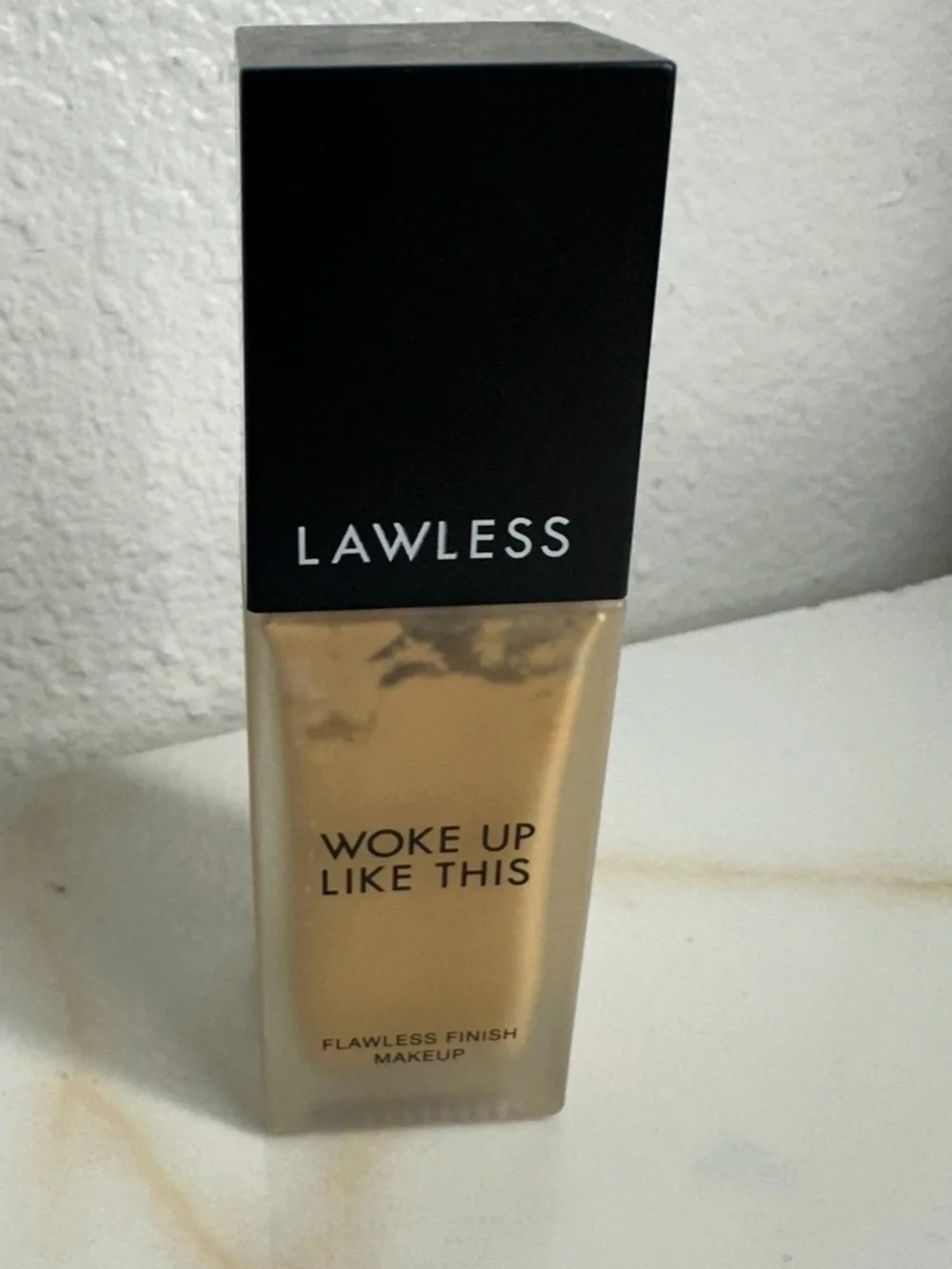 Lawless Woke Up Like This Flawless Finish Makeup - Sahara